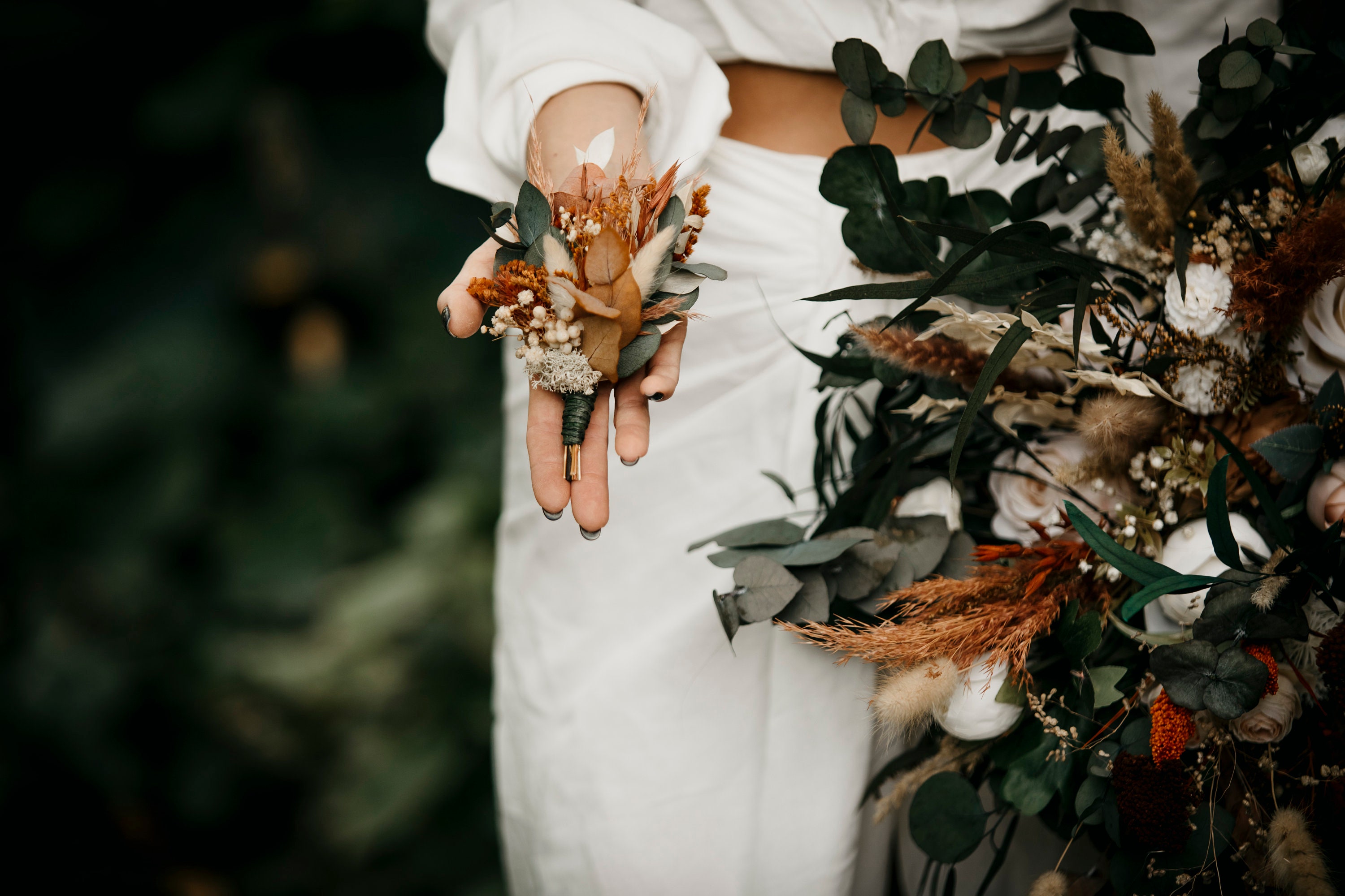 SIOBHAN standard buttonhole | Rust brown, ivory, white, burnt orange boho groomsmen corsage preserved eucalyptus / Groom wedding boutonniere