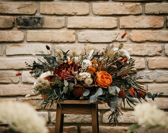 ALMA smaller center piece | orange burgundy ivory brown wedding table piece / Boho floral minimal arrangement / Flowery bridal bohemian
