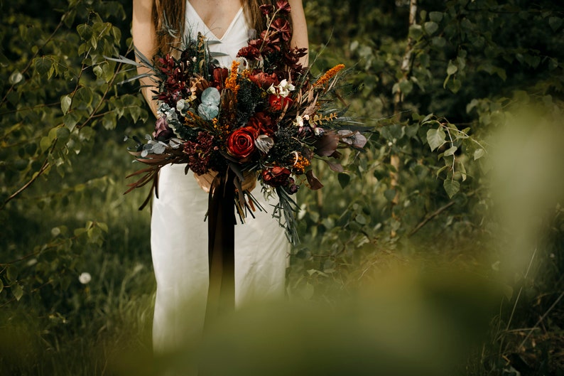 HAYLANA bouquet Dark burgundy red plum burnt orange black tones / Boho minimal bunch for bride / bridal bohemian wedding bouquet image 6