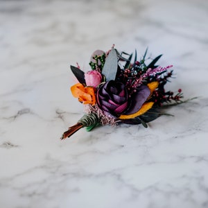 TALHA buttonhole | Fuchsia burgundy orange peach blush minimalist boho groomsmen corsage with preserved plants/Groom/men wedding boutonniere