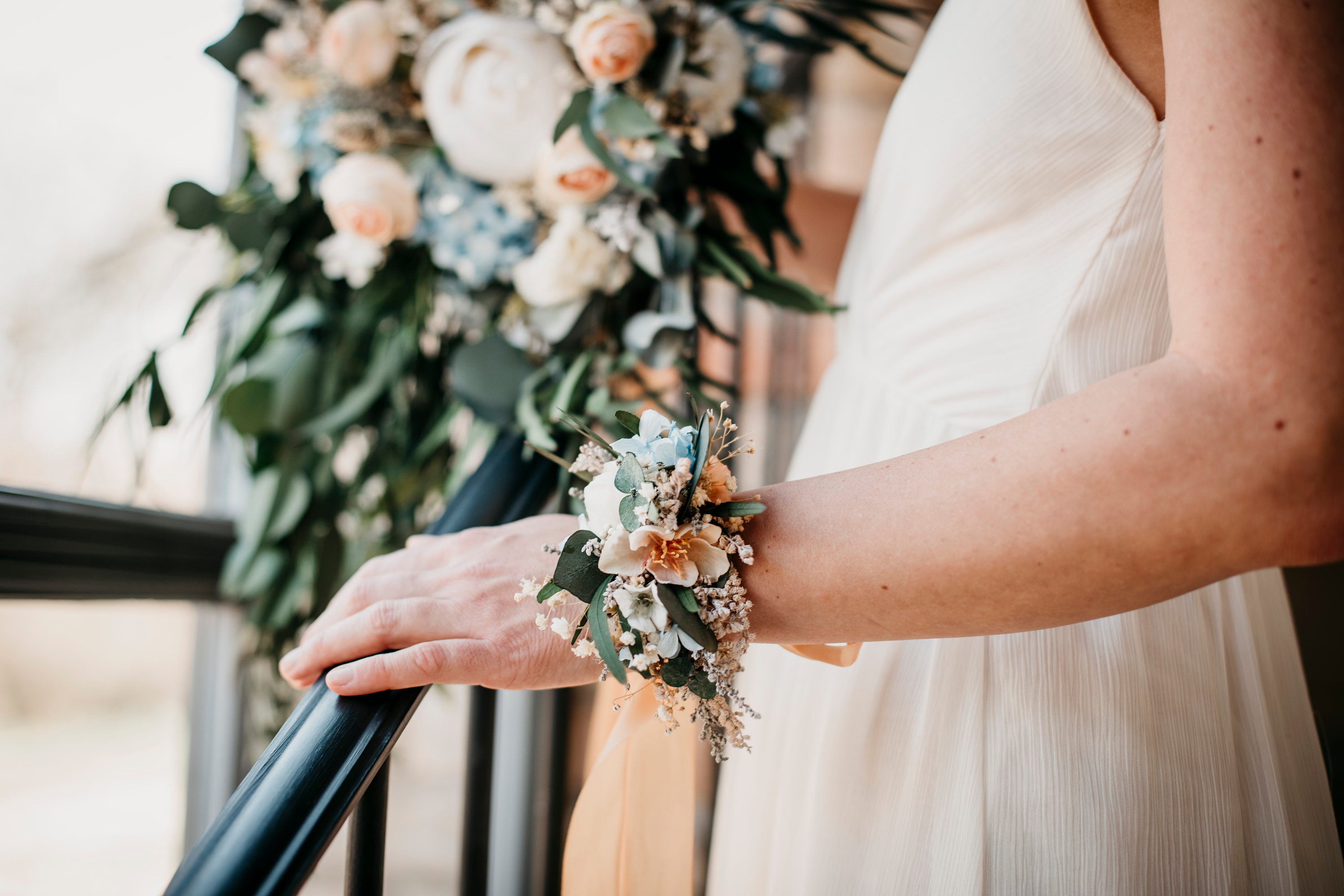 Custom Bridal Bouquet – Hollywood's Bridal