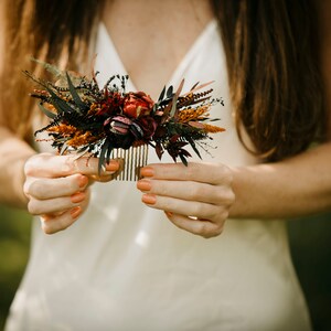 HAYLANA comb Dark burgundy red plum burnt orange black tones with preserved eucalyptus / Bridal piece boho wedding / Bride or bridesmaids zdjęcie 3