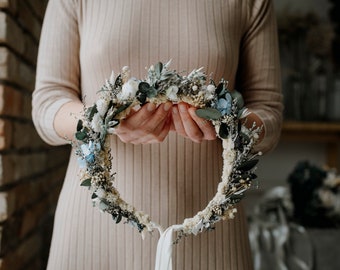 BSABA | Light blue white thin wreath with eucalyptus / floral crown for a bride / wedding boho minimal head piece, preserved flowers plants