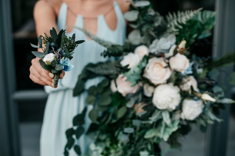 AYARI / Peineta floral verde, blanca, azul claro-melocotón-rosa y marfil / Pieza nupcial para una boda boho / Enredadera de flores para una novia imagen 9