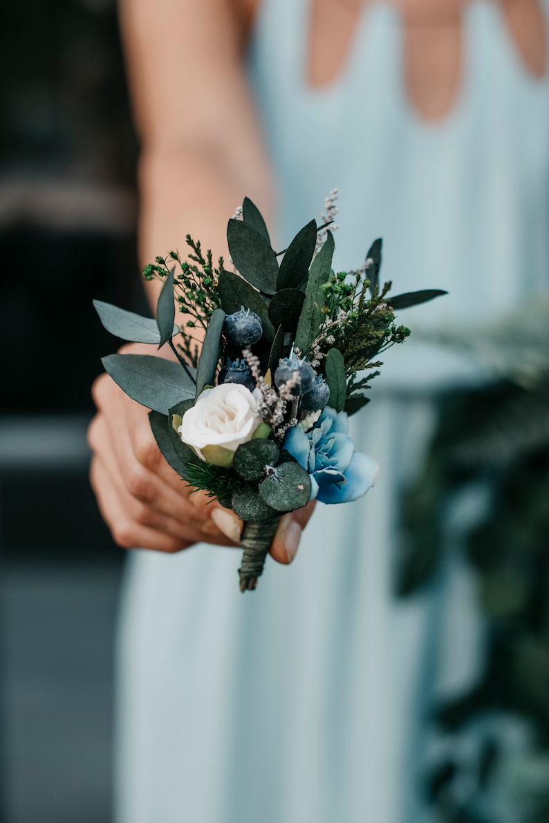 AYARI Green white-light blue groomsmen minimal buttonhole Groom wedding eucalyptus boutonniere Men/'s pocket clip corsage for weddings