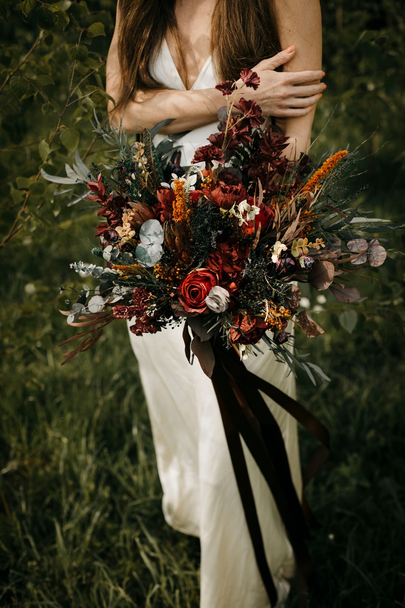 HAYLANA bouquet Dark burgundy red plum burnt orange black tones / Boho minimal bunch for bride / bridal bohemian wedding bouquet image 4