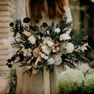 SYREETA bouquet | Wild tans whites champagne greenery toned wedding bouquet / Boho minimal bunch for bride / bridal bohemian