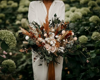 SIOBHAN standard bouquet | Wild Rust brown, ivory, white, burnt orange wedding bouquet / Boho minimal bunch for bride / bridal bohemian