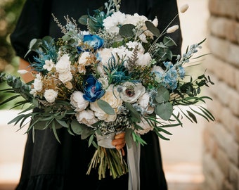 QANA | Blue white-IVORY flower bouquet / Boho floral wedding greenery bunch for bride / Wild bridal bohemian, preserved eucalyptus