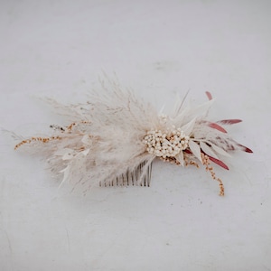 MAHDIA comb | Soft natural tones of white/ivory/brown/burgundy / Bridal piece for boho wedding / Flower hair vine for bride