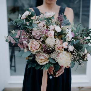 JADIDA | Peach, blush, violet flower bouquet / Boho floral wedding greenery bunch for bride / Wild bridal bohemian with preserved eucalyptus