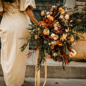 YASSINE bouquet Wild light orange dark mauve ivory peach wedding bouquet / Boho floral minimal bunch for a bride / Flowery bridal bohemian image 1