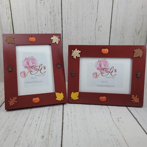 Autumn Harvest Red Picture Frame – Fall Decor with Pumpkins, Leaves & Acorns