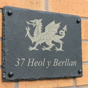 Wales slate plaque with welsh national anthem dragon detail