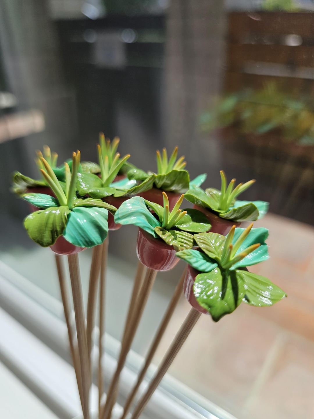 Round Pot Topper Indoor Plants Pink Pot Topper and Reed Diffuser Flower Sticks ...