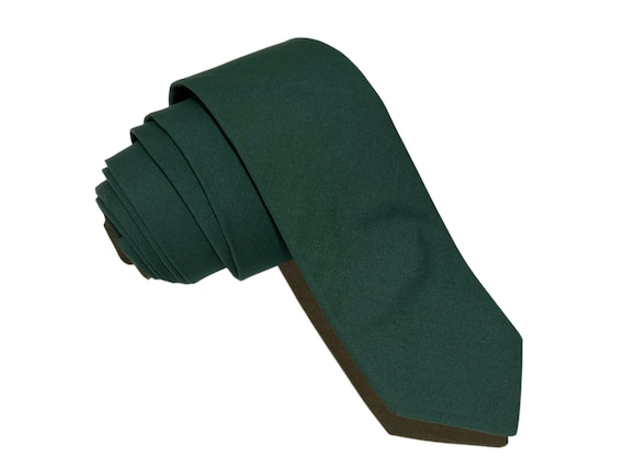 David's bridal hunter green 2025