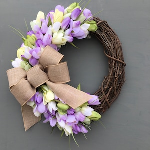 Spring Tulip Wreath, Spring Grapevine Wreath, Front Door Wreath, Spring Wreath, Tulip Wreath, Spring Door Decor, Housewarming Gift