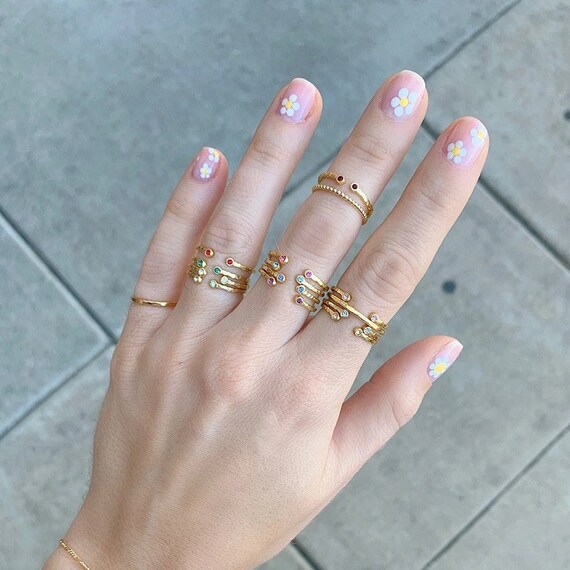 Anillos bonitos sales