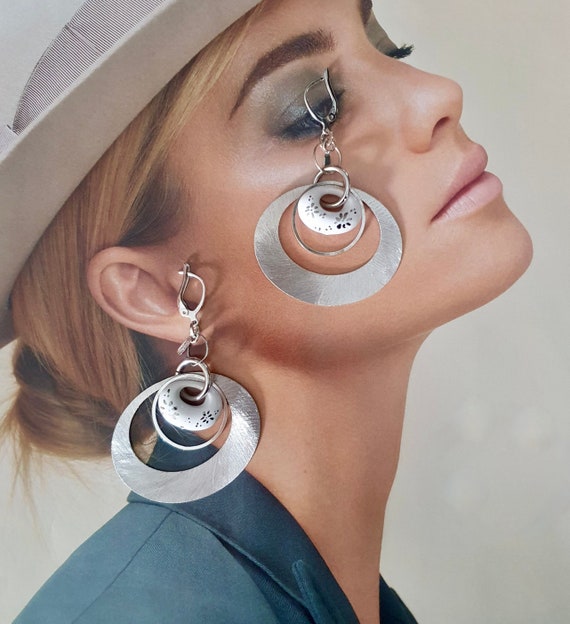 Shimmer Earrings - gold rutilated quartz handmade gemstone drop earrings –  Foamy Wader