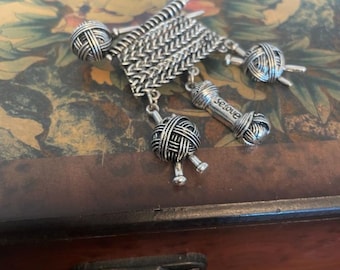 Large Knitting Wool Brooch with Charms for Women, Sewing Pin