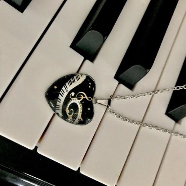 Piano Necklace with a Heart Pendant, Treble Clef Musical Gift for Her, in a Gift Bag