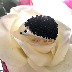 Hedgehog Brooch, Hedgehog Jewellery Gift, Animal Lover Gift, Hedgehog Pin, Christmas Brooch, Mother’s Day Gift, Mum Present