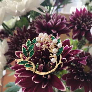 Lily Of The Valley Brooch, Queen Elizabeth's Favourite Flower in a Gift Bag