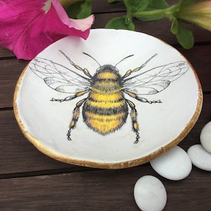 Bee ring dish bumble bee ring tray ring dish uk handmade ring tray gift for her gardner gift bee ring holder