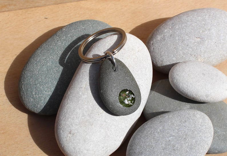 Ashes Keepsake Pet Ashes Ashes Keyring in Loving Memory Dog Etsy