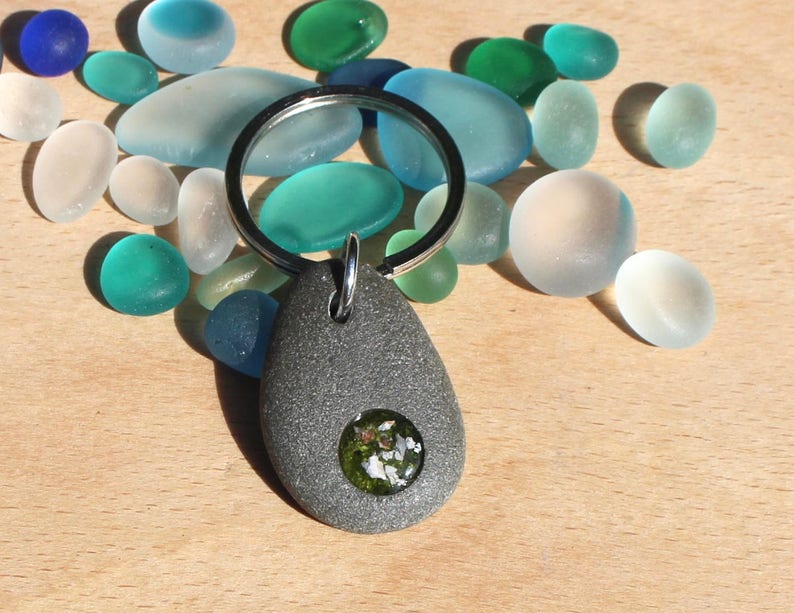 Ashes Keepsake Pet Ashes Ashes Keyring in Loving Memory Dog Etsy