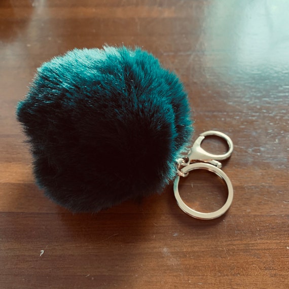 Pom pom keyring pom pom key ring pom pom keychain pom pom key chain keyring pom pom key ring pom pom pompom keyring pompom keychain