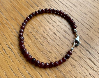 Garnet, garnet bracelet, bracelet garnet, garnet jewellery, garnet jewelry, january birthstone bracelet, sterling silver bracelet for women