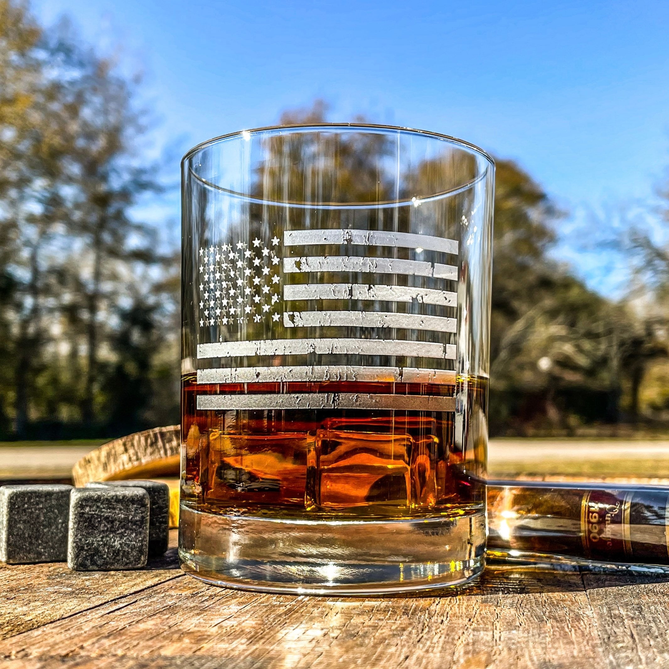 Tattered American Flag Whiskey Decanter - 750ml Glass With Stopper, Patriotic Gift For Men, Dad, Veterans - View #10