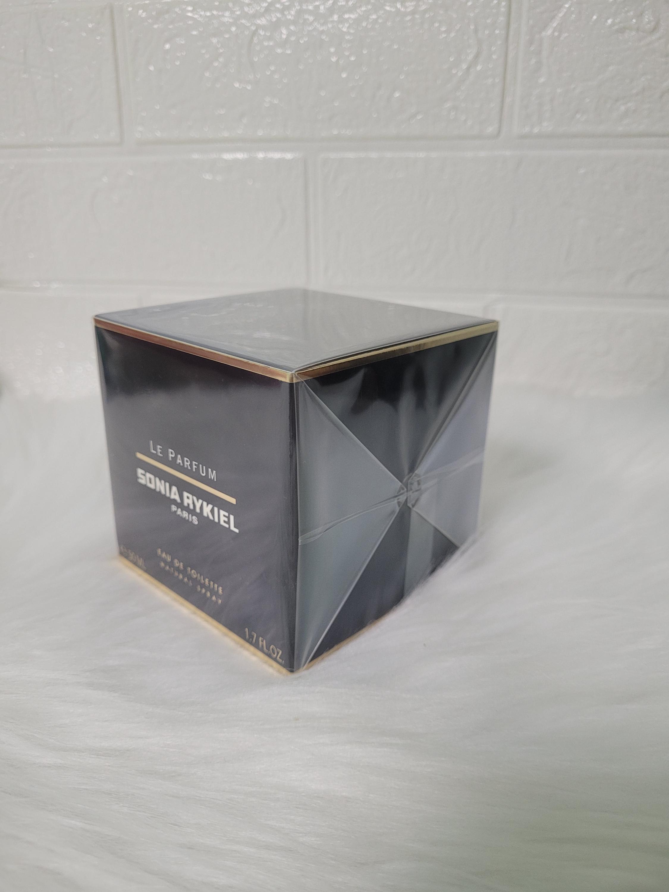 SONIA RYKIEL LE PARFUM オードトワレ 100ml 未使用品 SONIA RYKIEL LE PARFUM オードトワレ 100ml 未使用品 希少