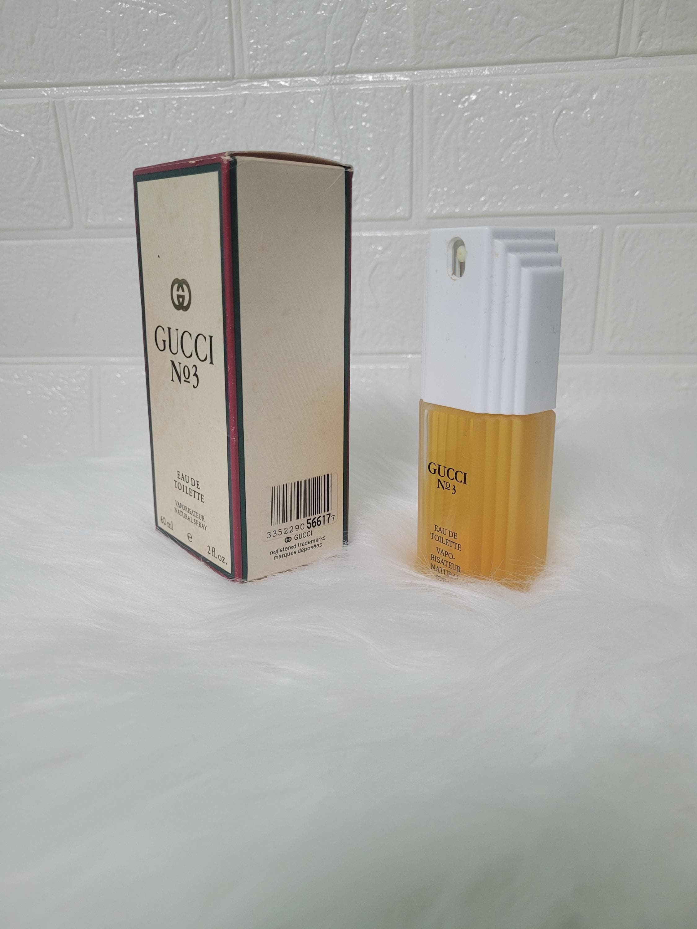 グッチ No.3 オードトワレ ナチュラルスプレー。60ml/2液量オンス