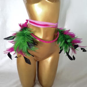 Feathered Wire Waist Feather/Carnival Feathers/Waist Belt/Carnival Waist accessory
