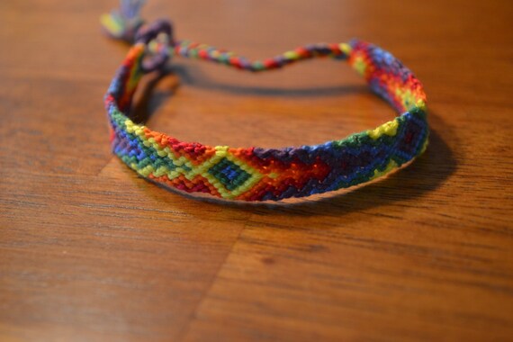 Rainbow Arrowhead Diamond Pattern ONE (1) Friendship Bracelet