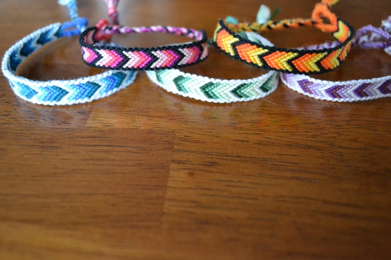 Customizable bordered chevron pattern friendship bracelet Etsy