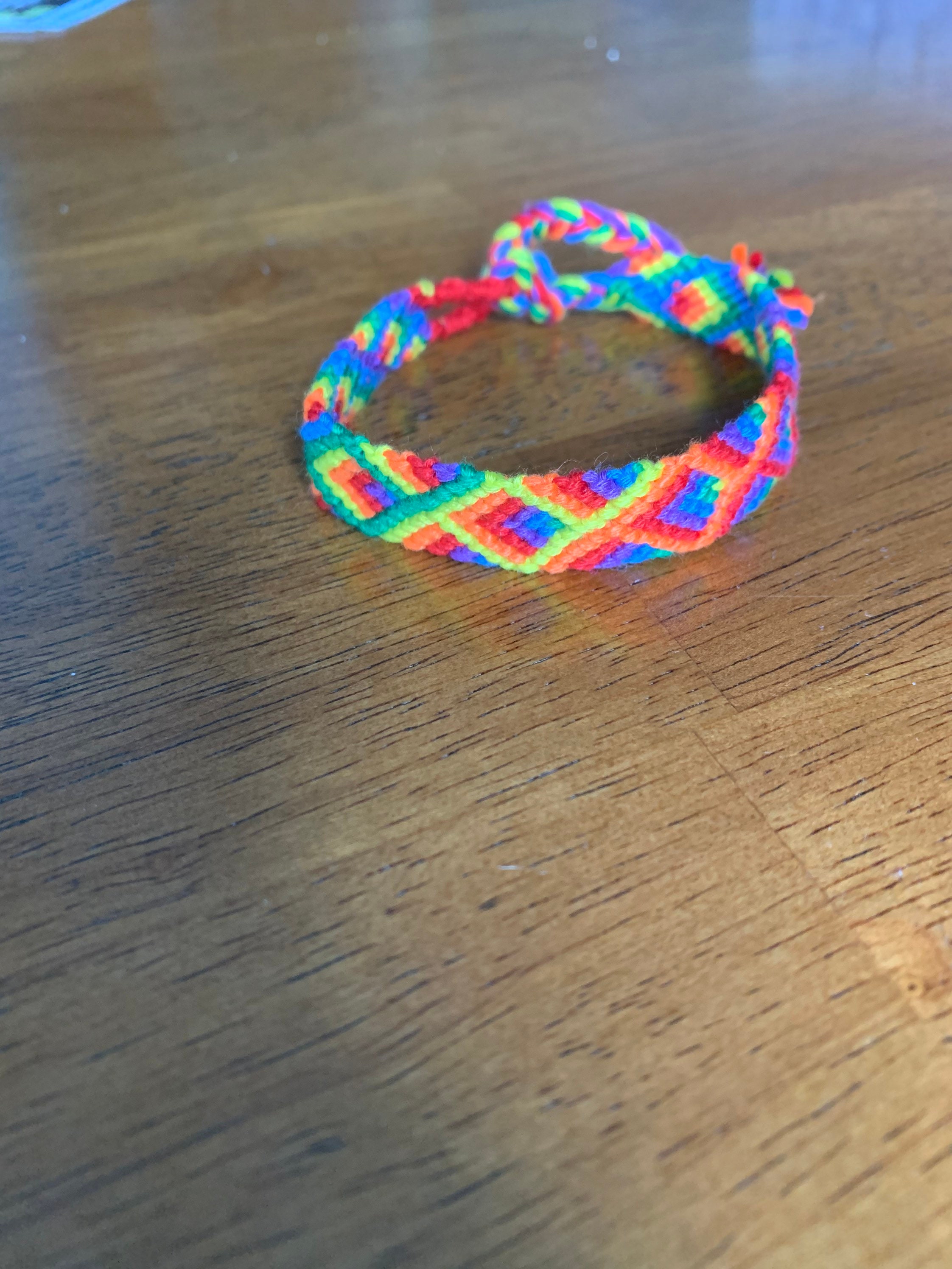 Descending diamond friendship bracelet new arrivals
