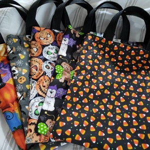 Kinder Halloween Taschen | EIN (1) | Wiederverwendbare Süßes oder Saures Taschen | 13 "X 11" | Handarbeit | Baumwollstoff | Gefütterte Tasche | Kostenloser Versand in die USA