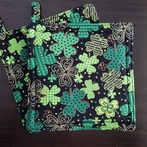 SET DI DUE (2) / Presine abbinate / Sottopentola / Fatto a mano / Accessori da cucina / Spedizione gratuita /