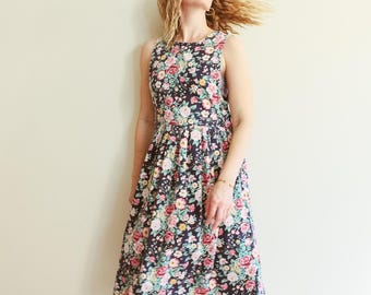 Vintage 90s Pierre Cardin Purple Floral Denim Pinafore Dress / Vintage Purple Floral Denim Dress / 90s Floral Denim Dungaree Overall Dress