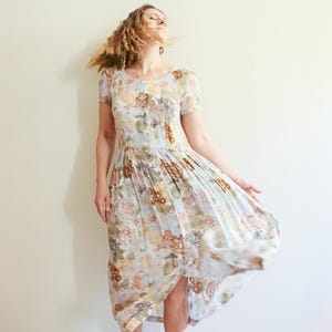 Vintage 90s Pastel Blue Floral Button Down Midi Dress / 90s Floral Shirt Dress / Pastel Floral Vintage Midi Dress