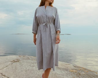 Vintage 80s White Blue Striped Cotton Dress / Made in Finland / M/L