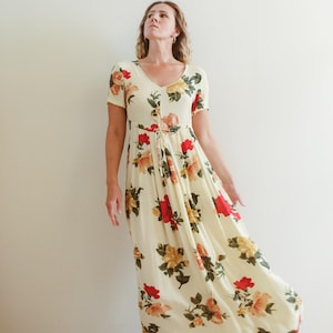 90s mom dresses Scarlett: 2000s Botanical Beaded Gown – Juniper Lane main image 0