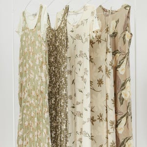 Vintage 90s Lime Cream Green Floral Dresses / 90s Green Floral Dress / Vintage Floral Dress