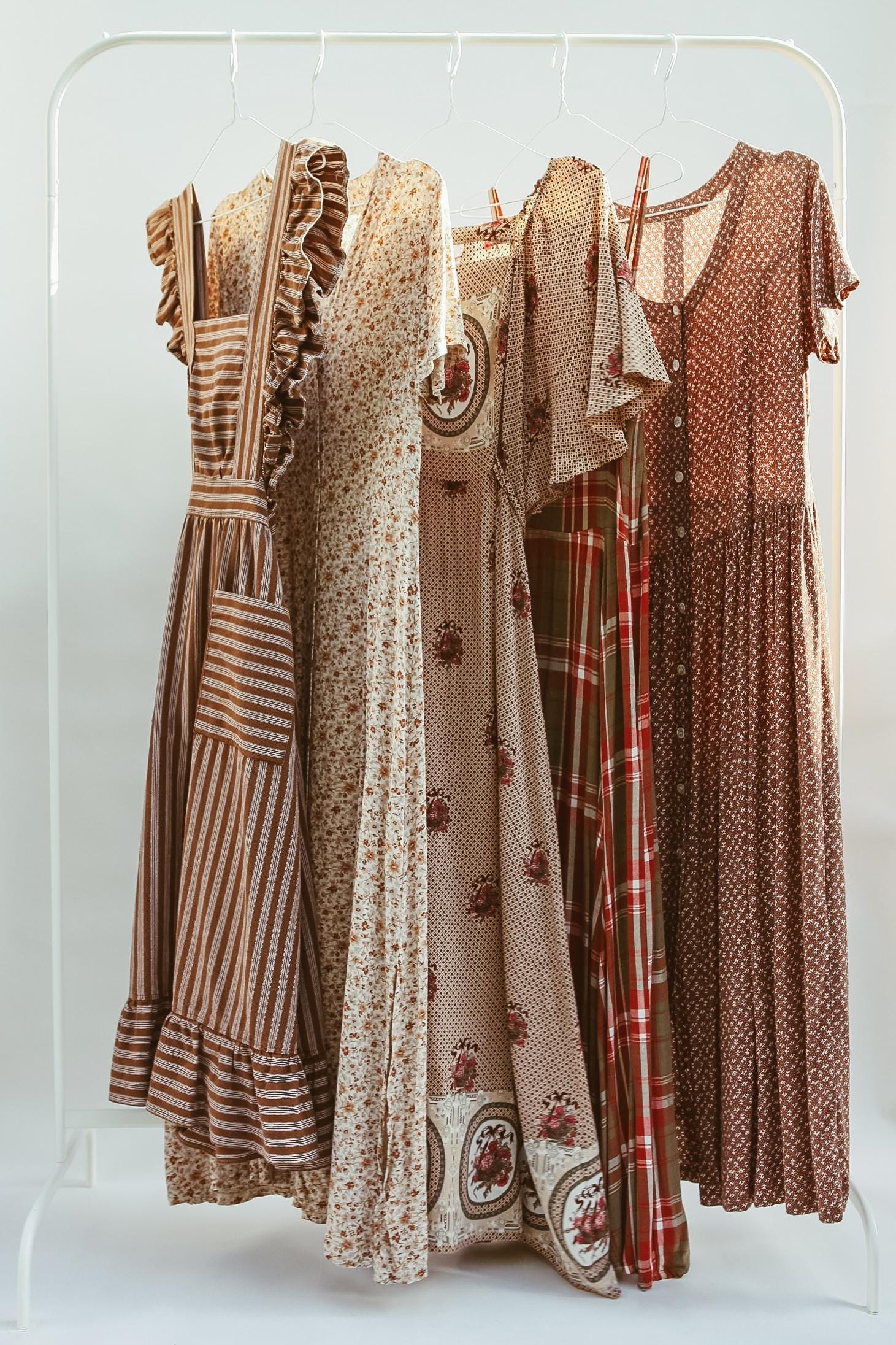 Second Hand Dress Canada