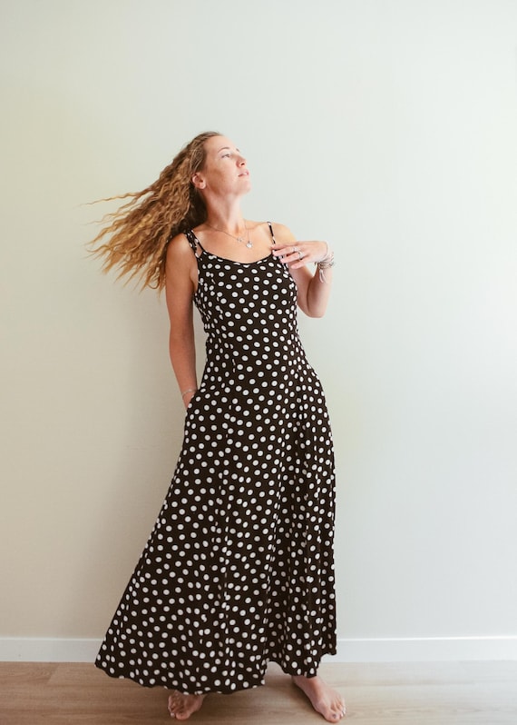 black maxi polka dot dress Petal and Pup Women's Naira Pleated Maxi Dress main image 0
