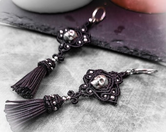 Macrame earrings "skull" with black tassel