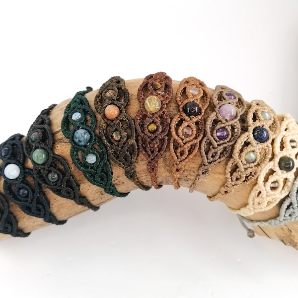 Macrame bracelet with gemstone beads, brown shades, autumn